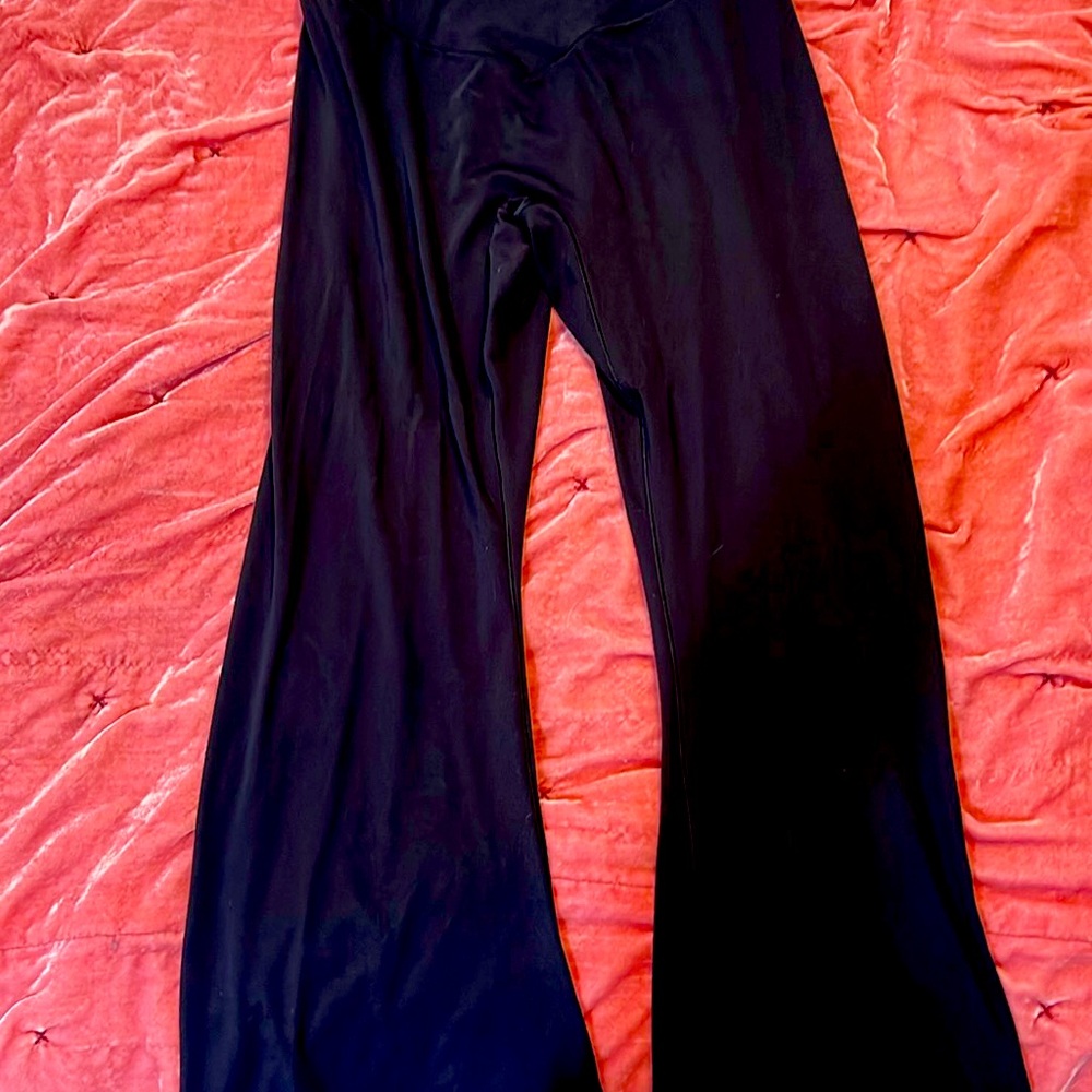 Black flare leggings size large 28 inch inseam